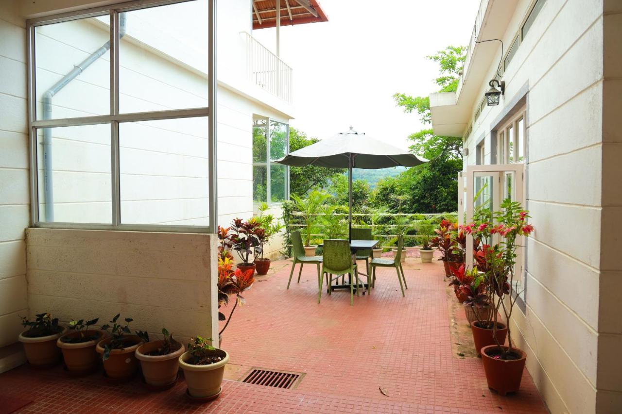 Copperhill- A Luxury Homestay Мадикери Экстерьер фото